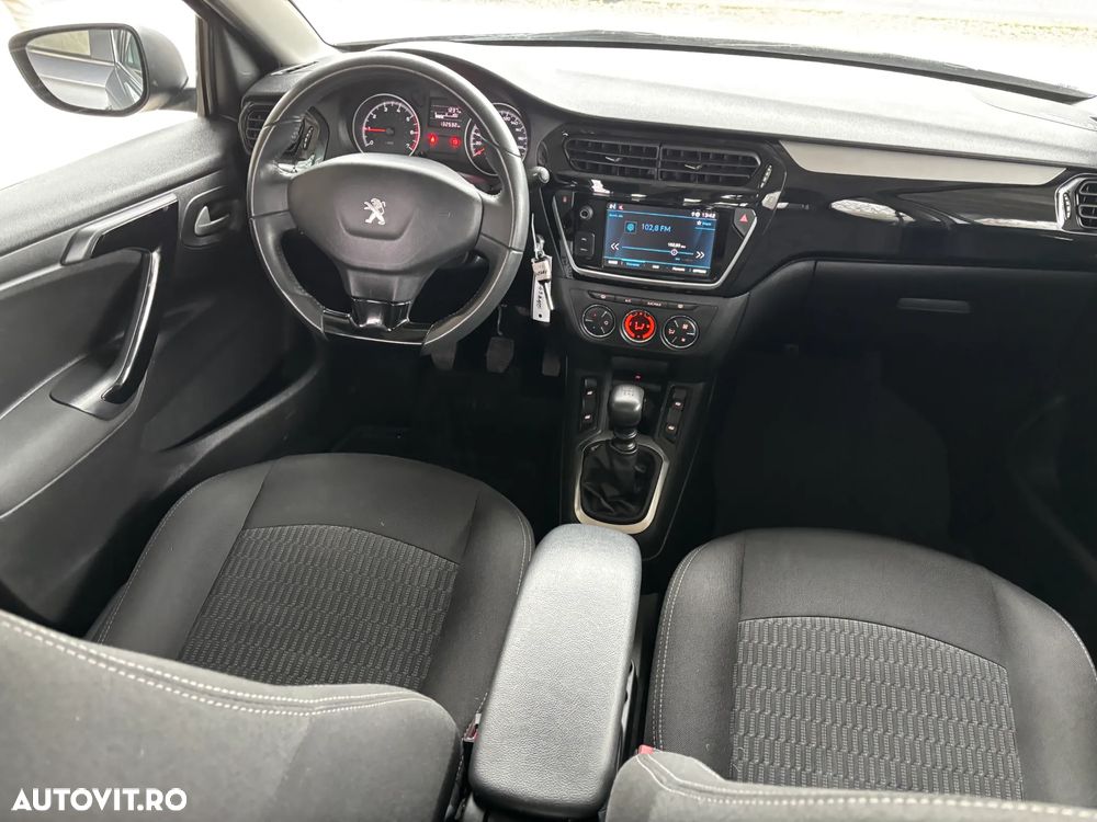 Peugeot 301 1.5 BlueHDI FAP Allure - 13