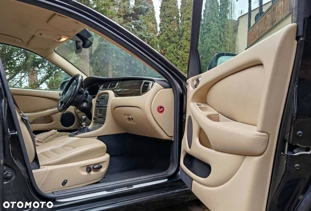 Jaguar X-Type 2.2 D Executive - 6