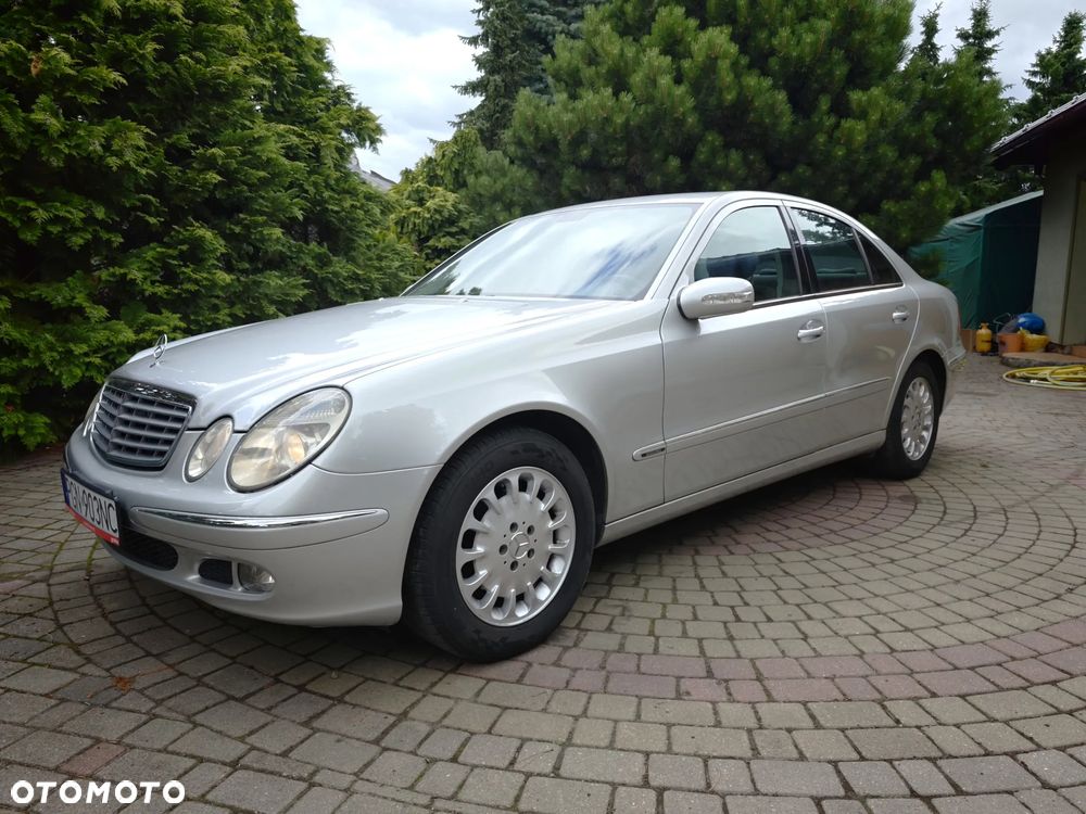 Mercedes-Benz Klasa E - 1