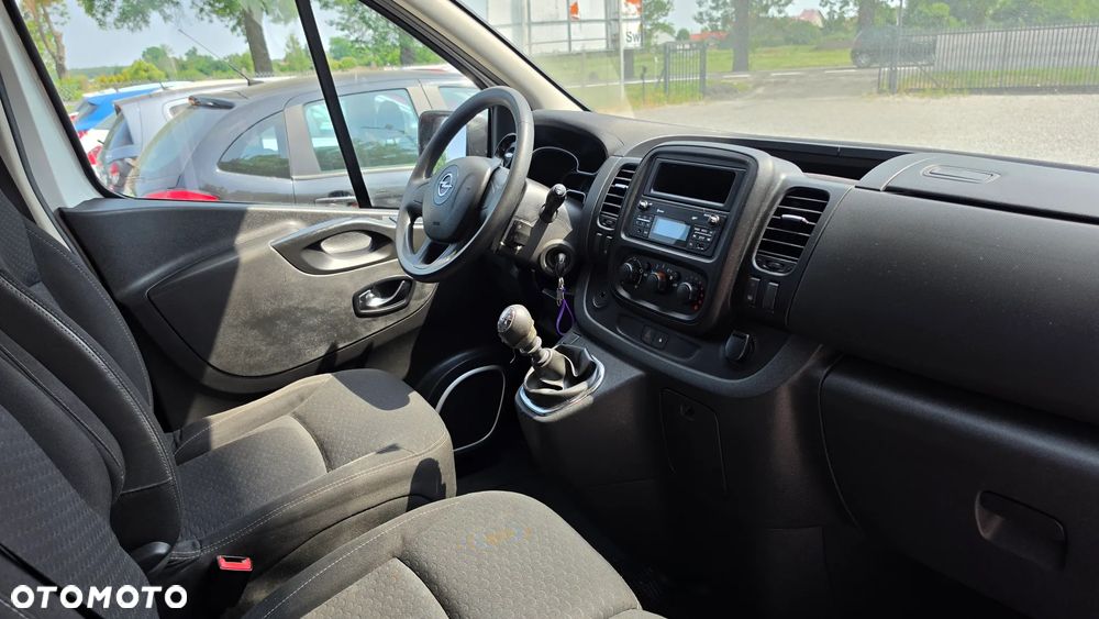 Opel VIVARO-B - 12