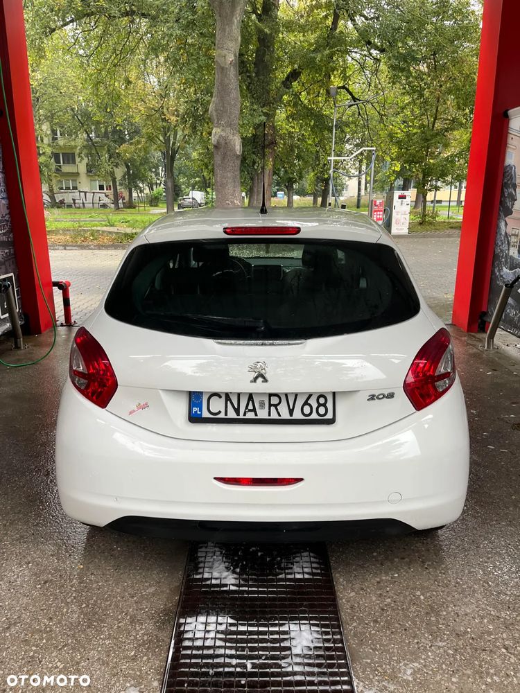 Peugeot 208 1.4 HDi Active - 4