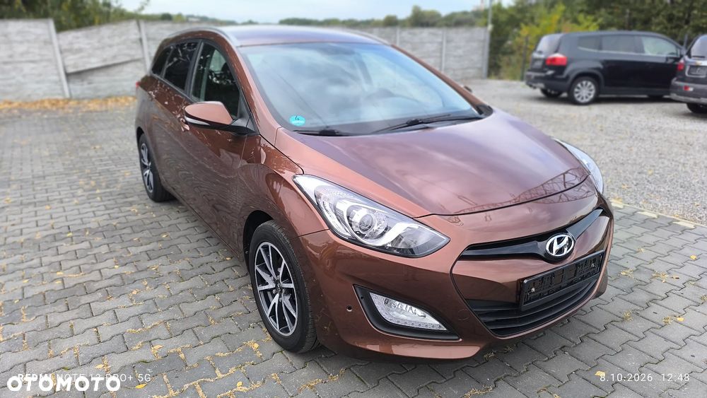 Hyundai i30 1.6 Premium - 12