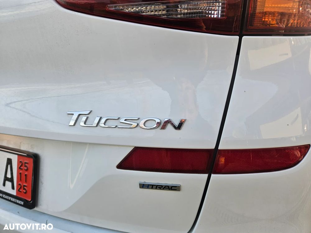 Hyundai Tucson blue 1.6 CRDi 4WD DCT Premium - 18