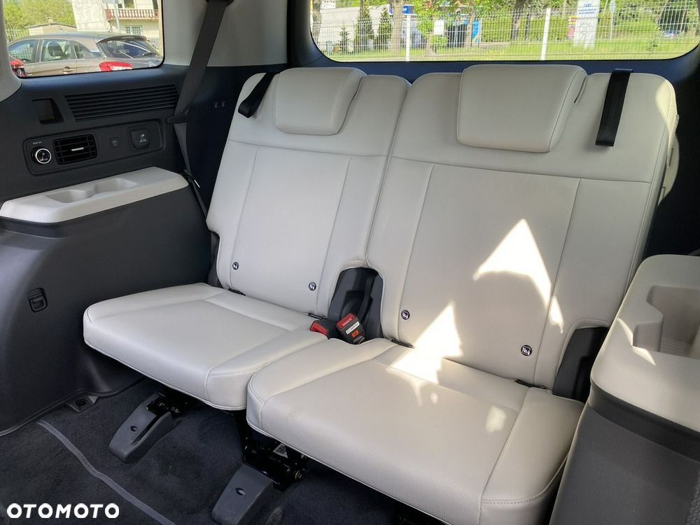 Hyundai Santa Fe 1.6 T-GDI HEV Platinum 4WD 7os - 35