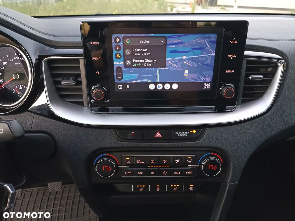Kia Ceed 1.5 T-GDI L - 22