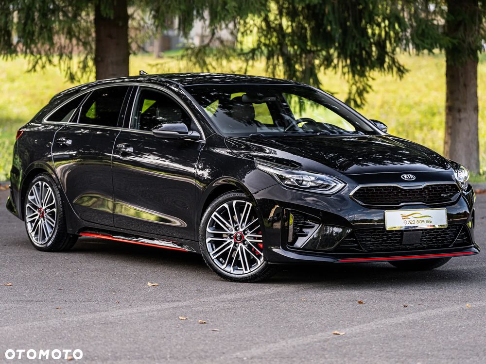 Kia ProCeed 1.6 T-GDI GT DCT - 14