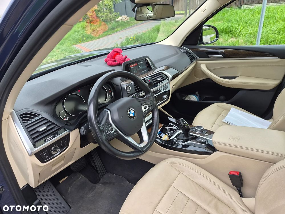 BMW X3 xDrive20d - 9