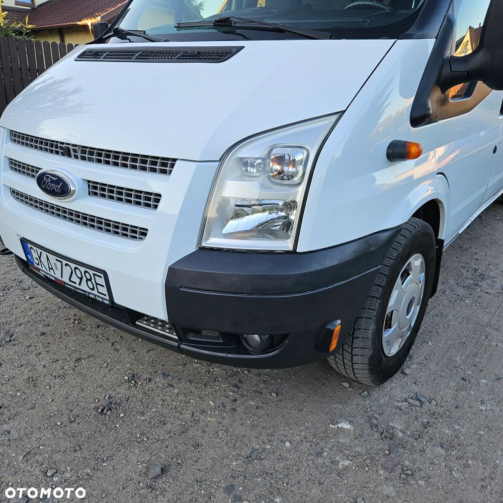 Ford Transit - 9