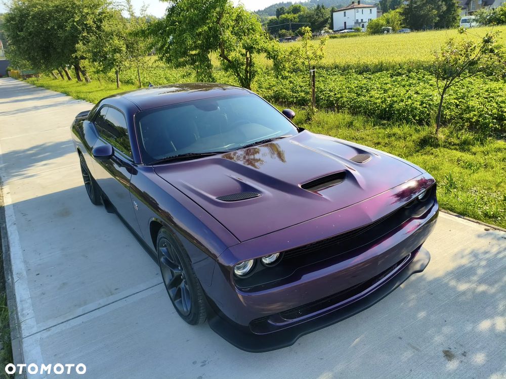 Dodge Challenger 6.4 Scat Pack - 13