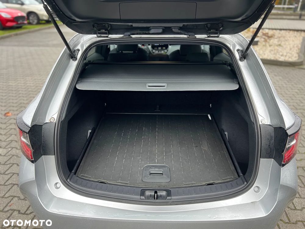 Suzuki Swace 1.8 Hybrid Premium Plus CVT - 21