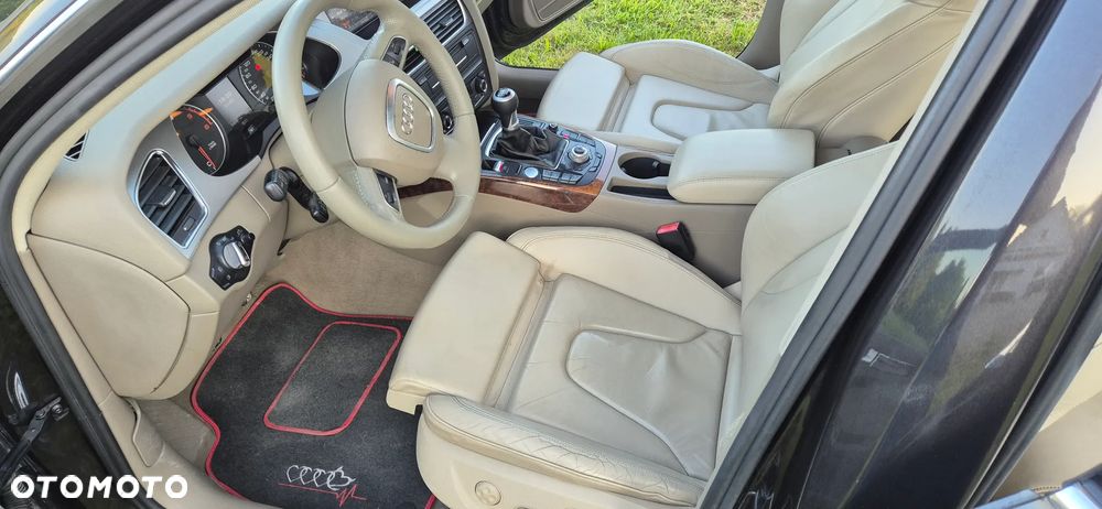 Audi A4 Avant 2.0 TDI DPF quattro S line Sportpaket - 16