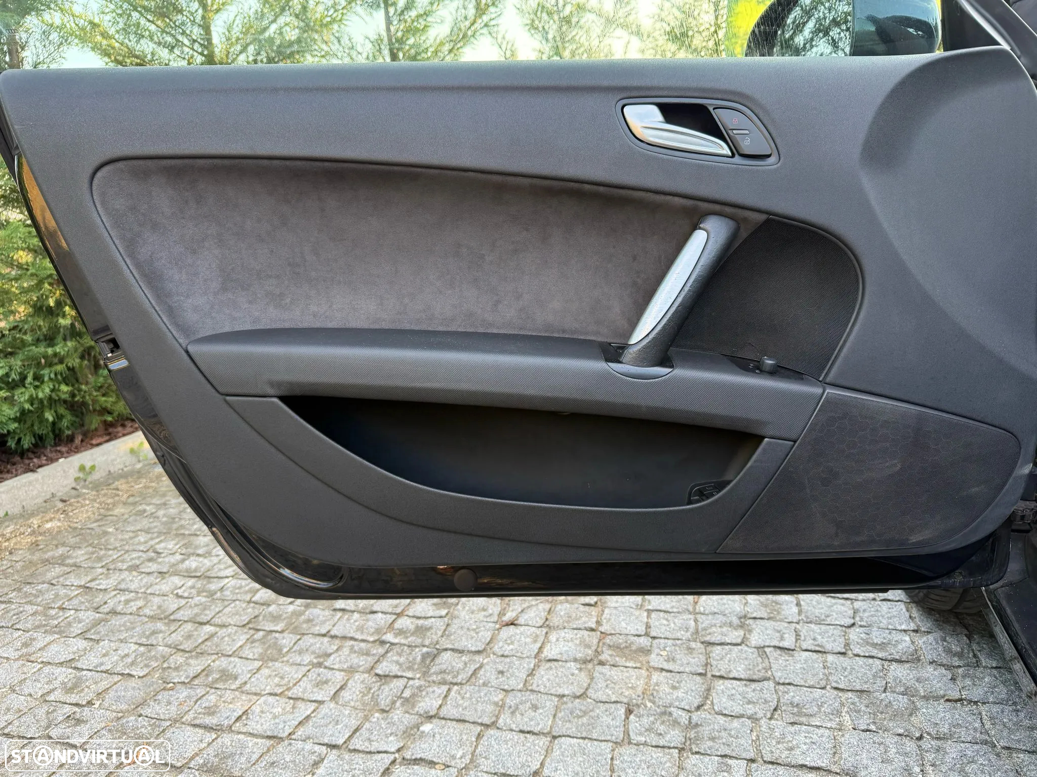 Audi TT Coupé 2.0 TDI quattro - 10
