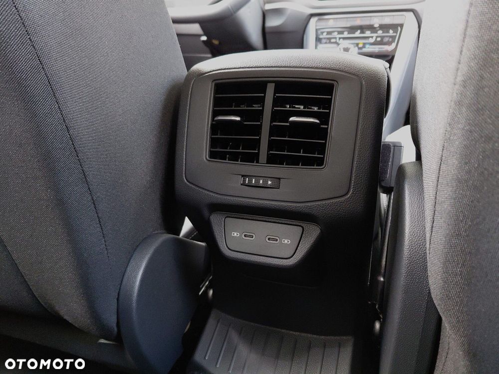 Volkswagen T-Roc 1.5 TSI Style DSG - 36