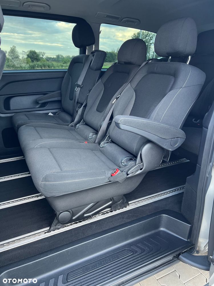 Mercedes-Benz Klasa V 220 CDI lang 7G-TRONIC - 27