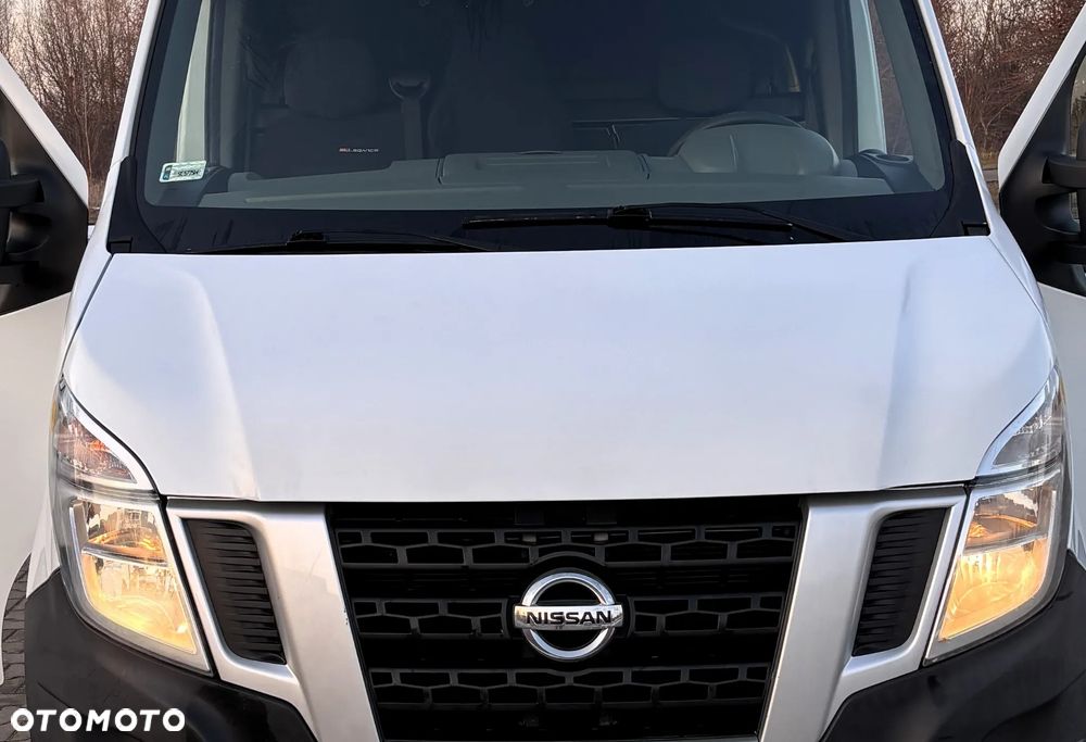 Nissan NV 400 - 3