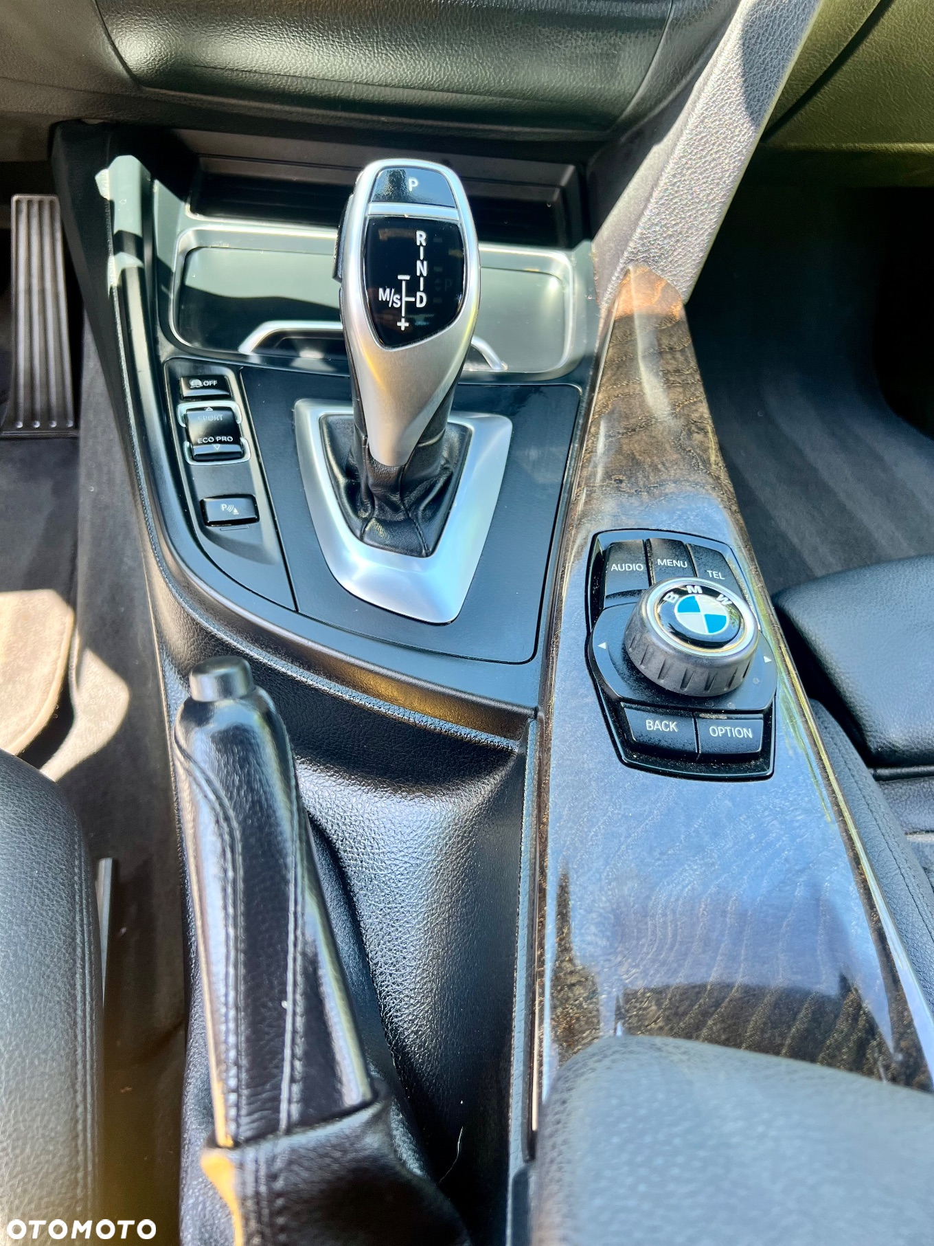 BMW Seria 3 330i Sport Line Shadow - 10