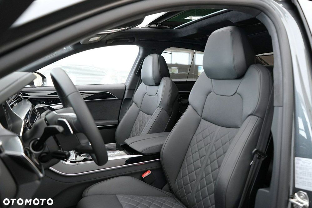 Audi A8 - 16