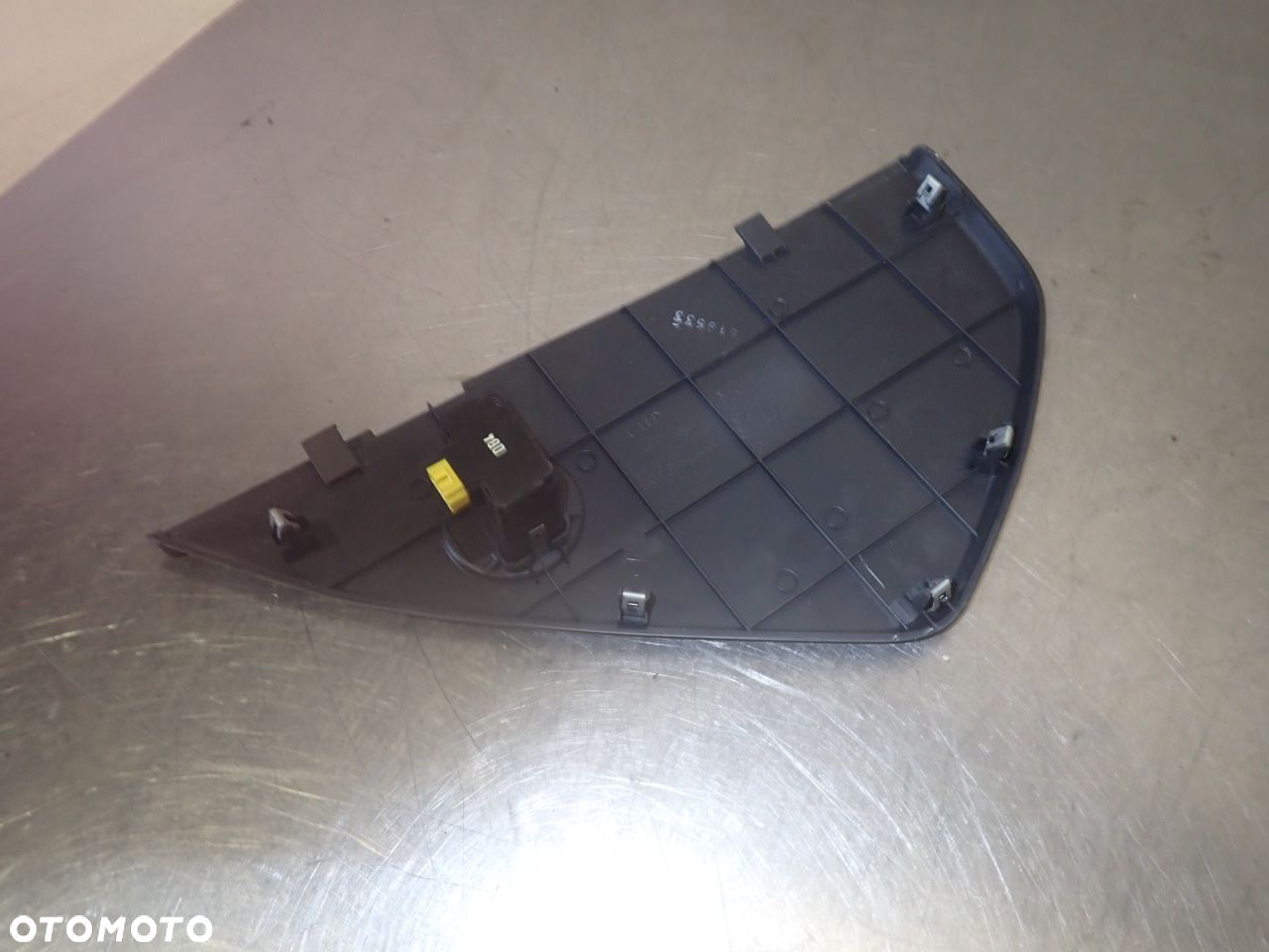 OSŁONA BOCZNA DESKI KIA SPORTAGE 2.0 II LIFT 84766-0Z500 - 3