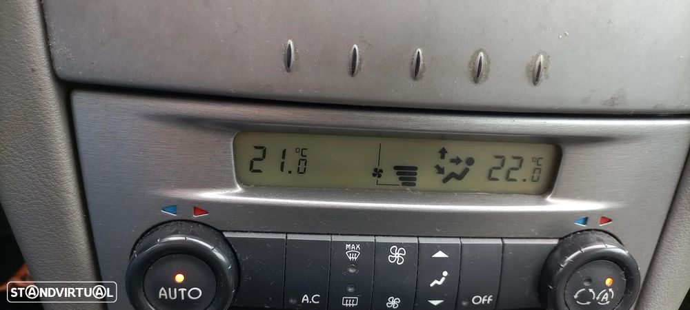 Renault Laguna Break 1.9 dCi Privilège - 20