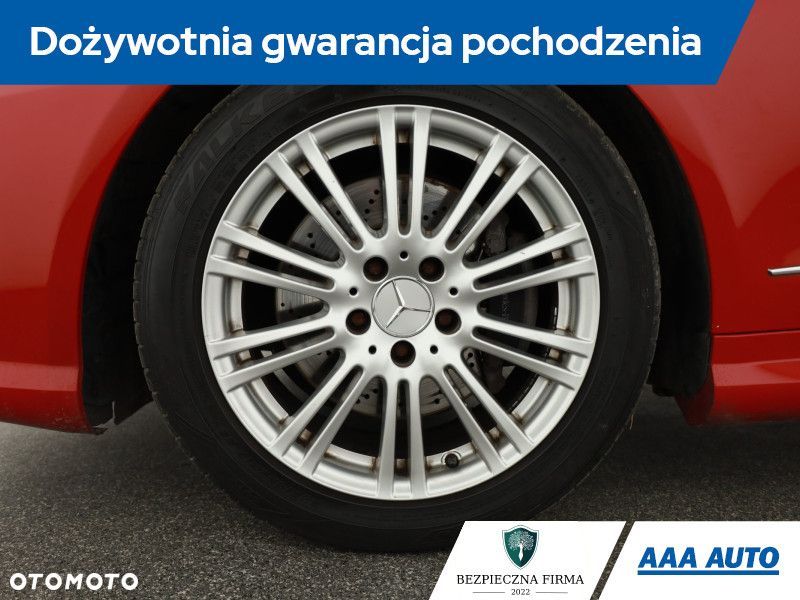 Mercedes-Benz Klasa E - 20