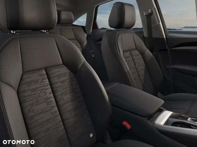 Audi Q5 Sportback - 4
