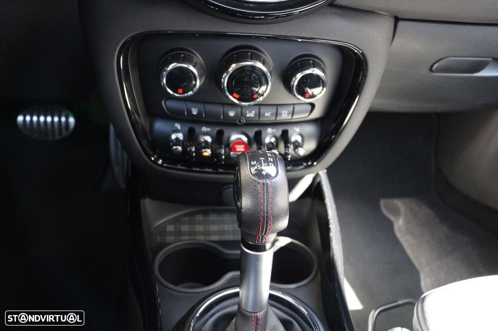 MINI Clubman Cooper SD Auto Desportiva - 22