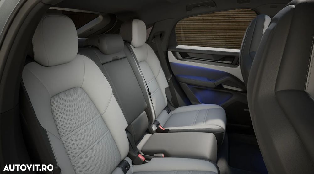 Porsche Cayenne Coupe E-Hybrid Black Edition - 11