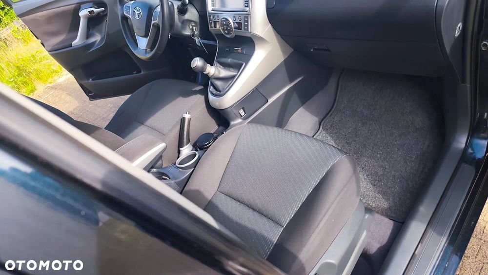 Toyota Verso 2.0 D-4D Executive - 20