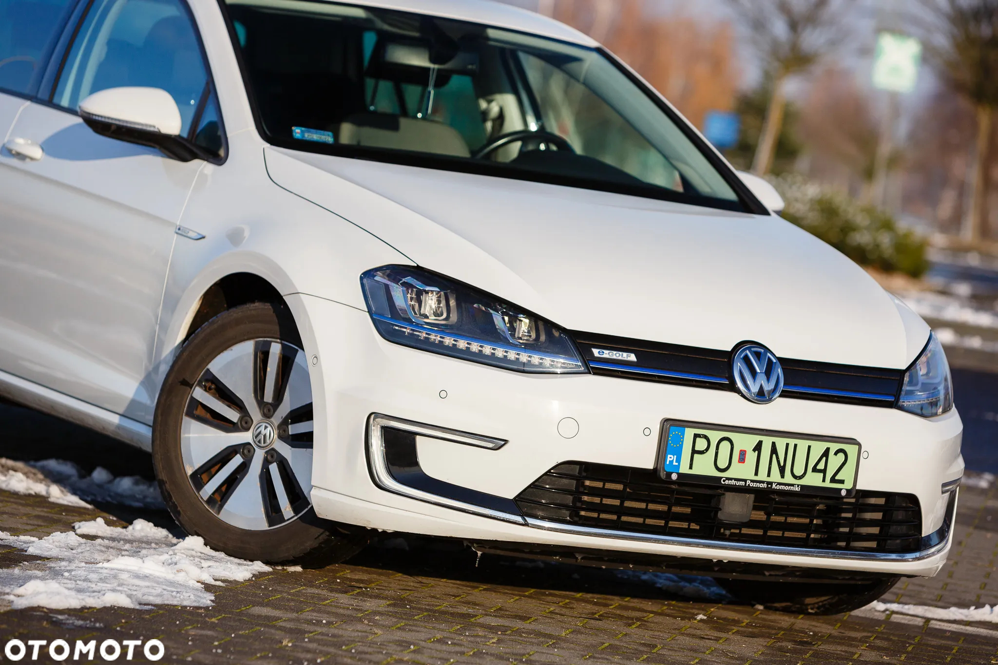 Volkswagen Golf e-Golf - 16