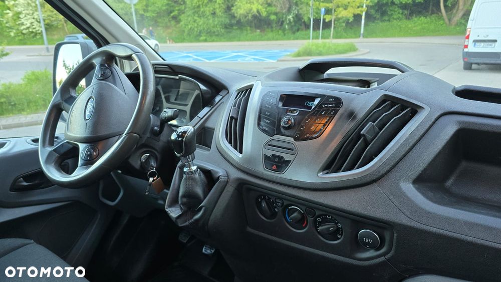 Ford TRANSIT - 9