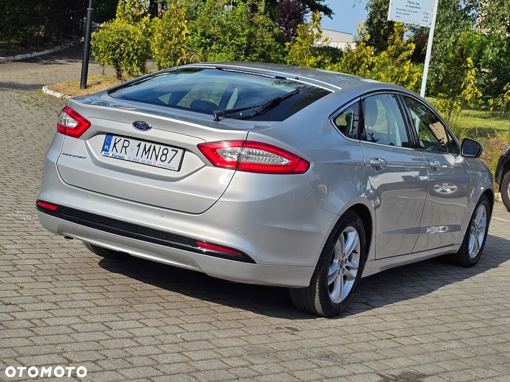 Ford Mondeo 2.0 TDCi Titanium - 38