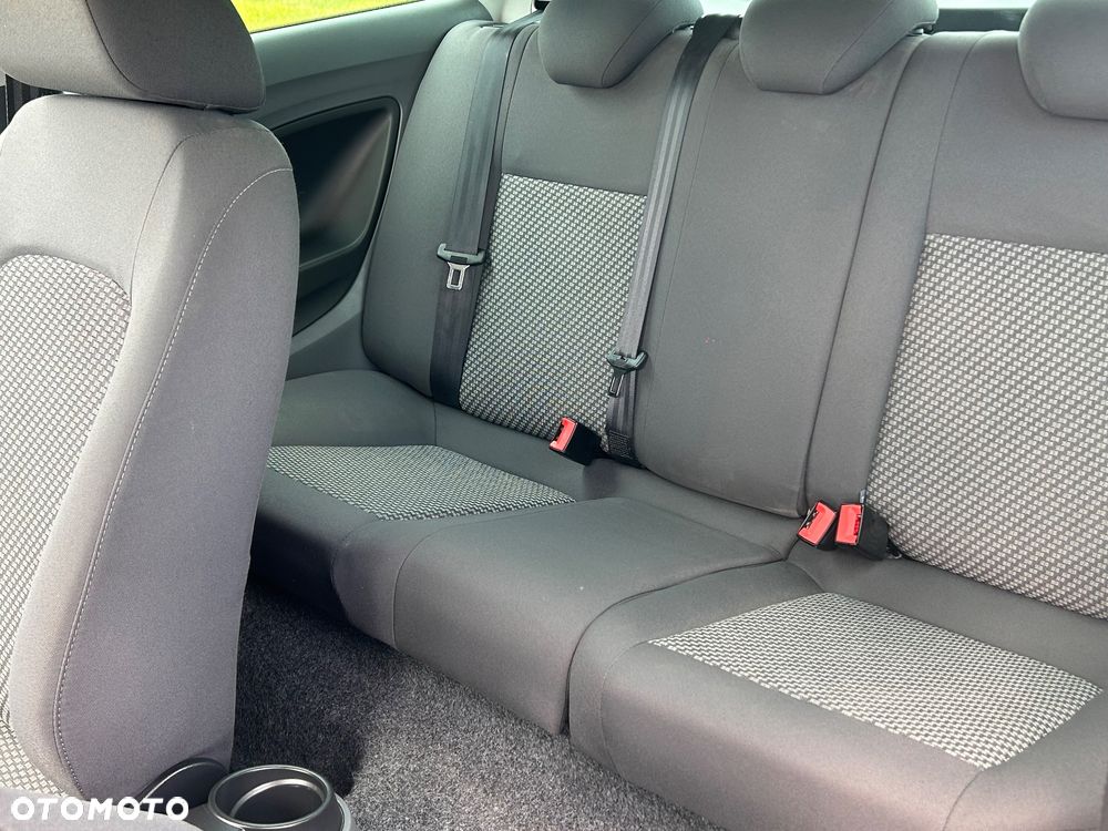 Seat Ibiza SC 1.4 16V Style - 22