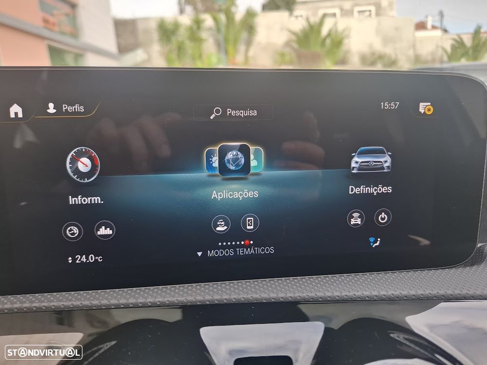 Mercedes-Benz A 200 7G-DCT AMG Line - 26