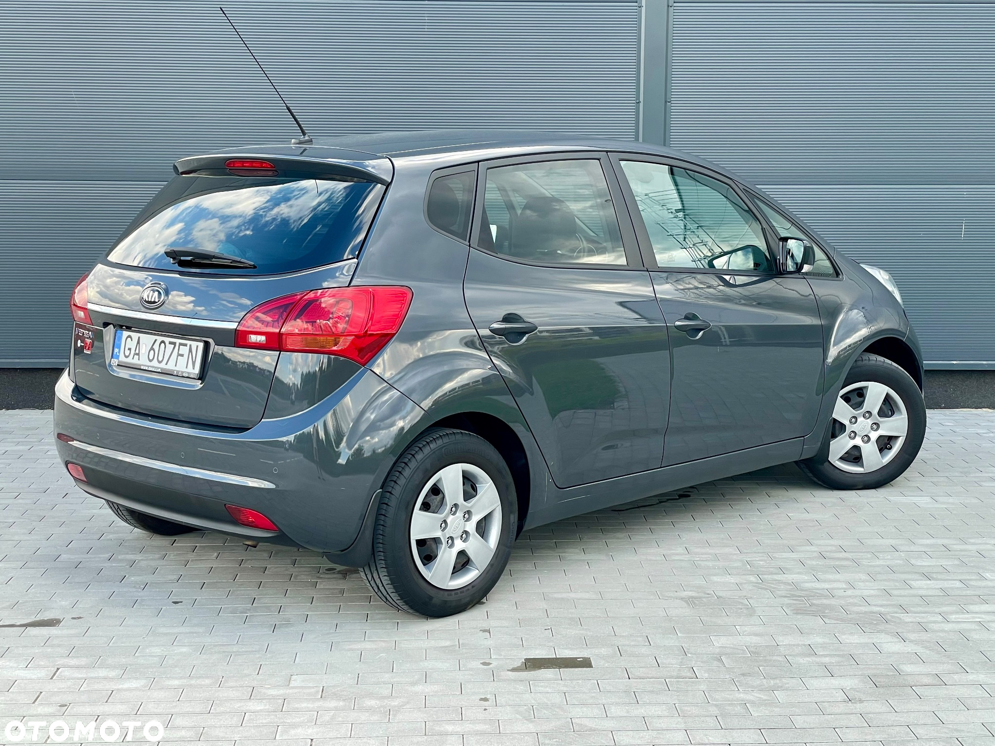 Kia Venga - 6