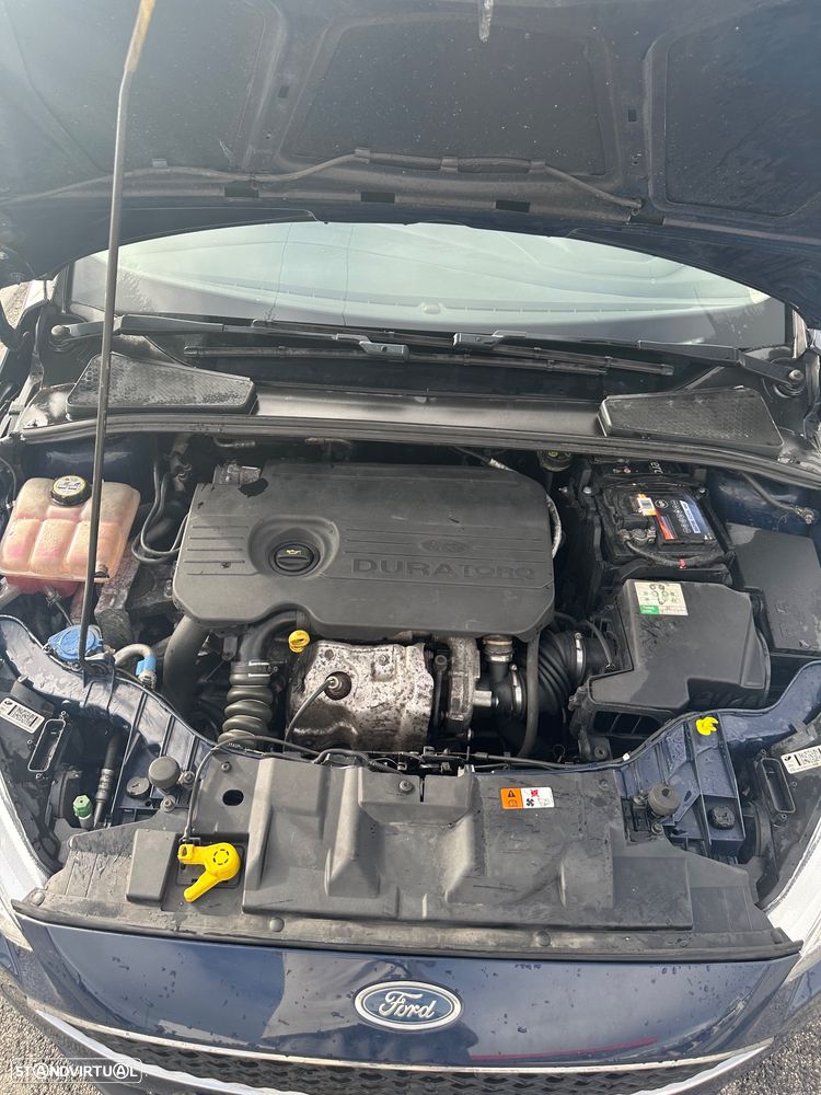 Ford Focus SW 1.5 TDCi Titanium ECOnetic - 10