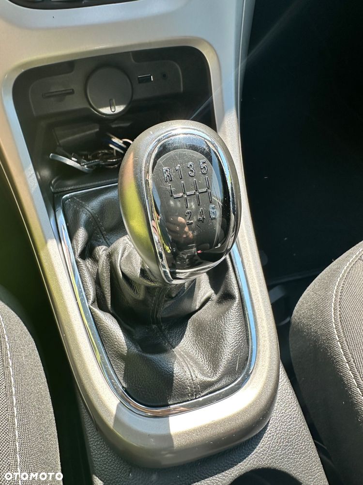 Opel Astra 1.4 Turbo Sports Tourer 150 Jahre - 10