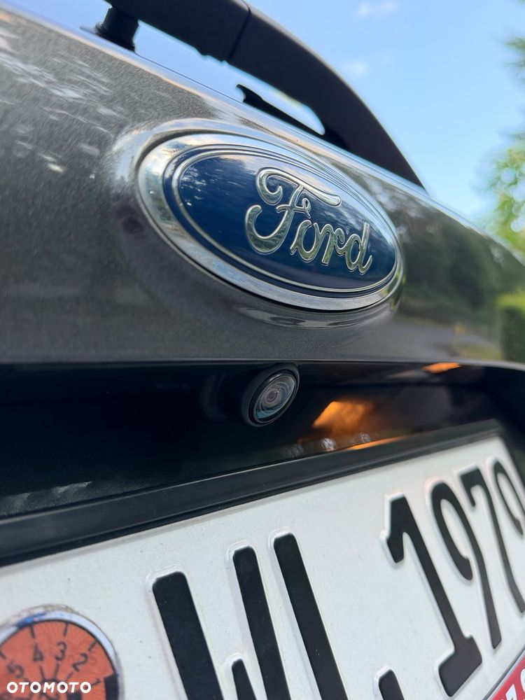 Ford Kuga 2.0 TDCi 4x4 Titanium - 23