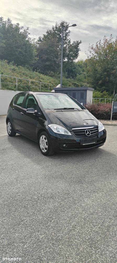 Mercedes-Benz Klasa A 160 BlueEFFICIENCY Elegance - 16