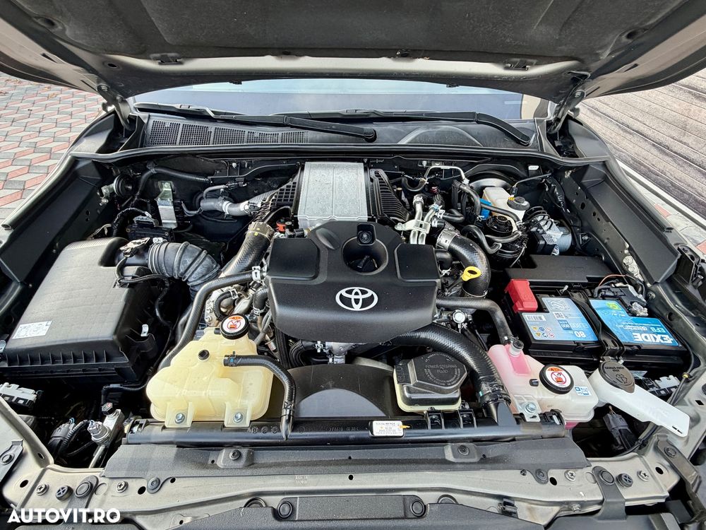 Toyota Hilux 4x4 Double Cab Autm. Comfort - 30