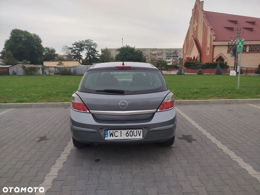 Opel Astra 1.6 Enjoy - 2
