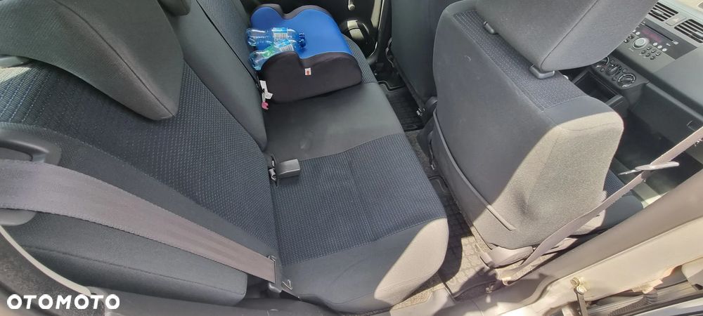 Suzuki Swift 1.3 Comfort - 17