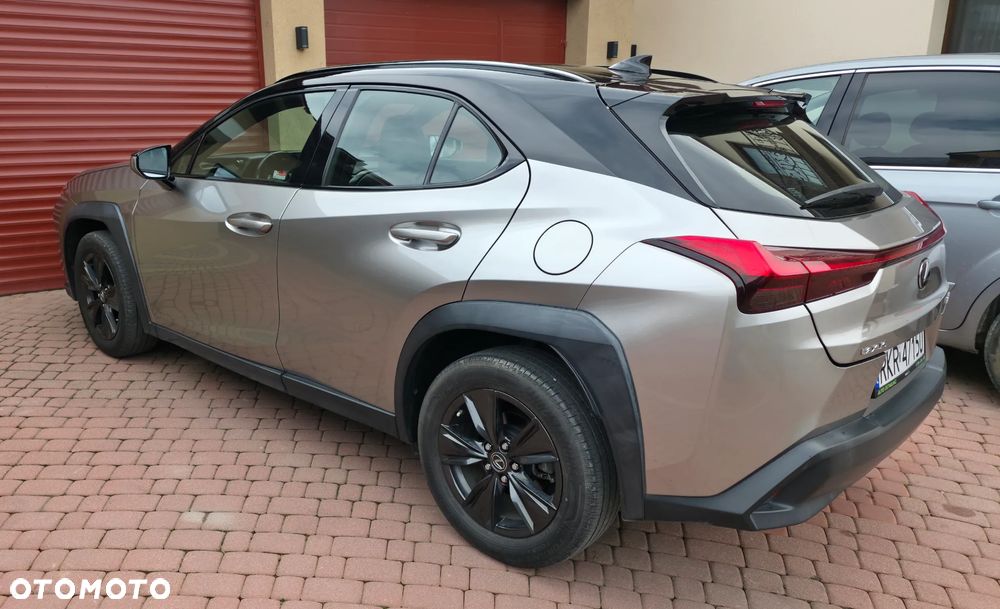 Lexus UX 200 GPF Pure 2WD - 2