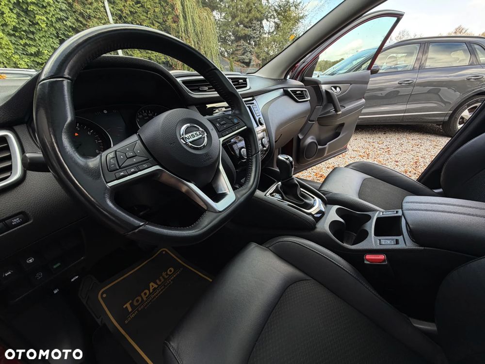 Nissan Qashqai 1.3 DIG-T DCT TEKNA - 19