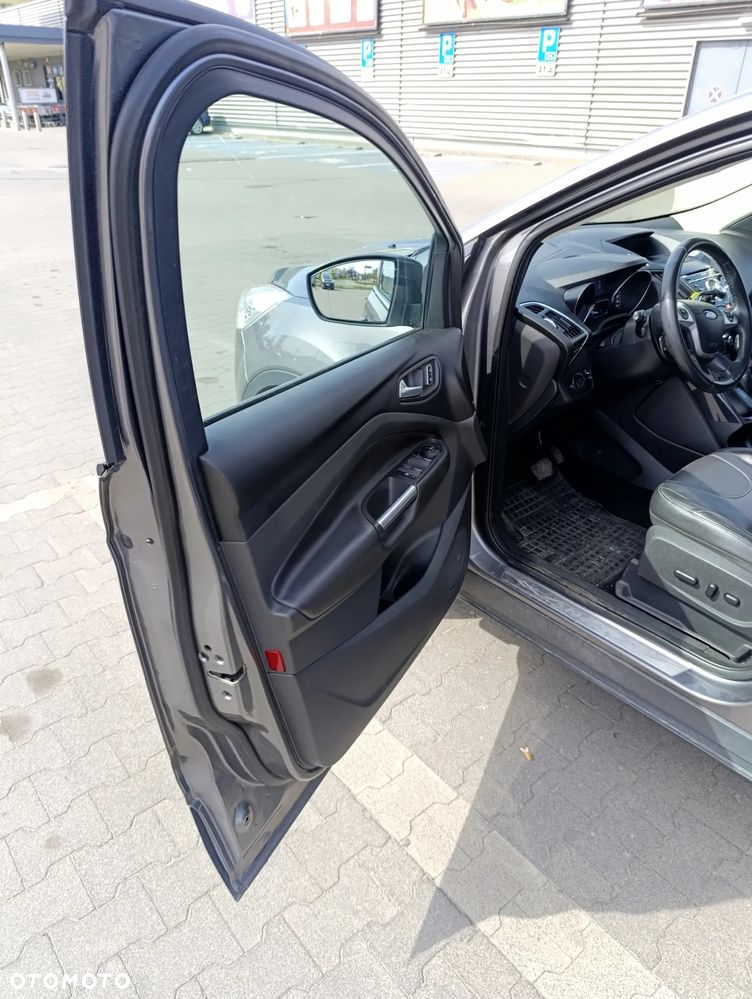 Ford Kuga 2.0 TDCi 4WD Titanium - 12