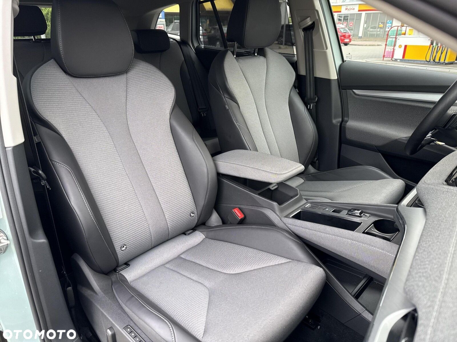 Skoda Enyaq 80 82kWh Maxx - 24