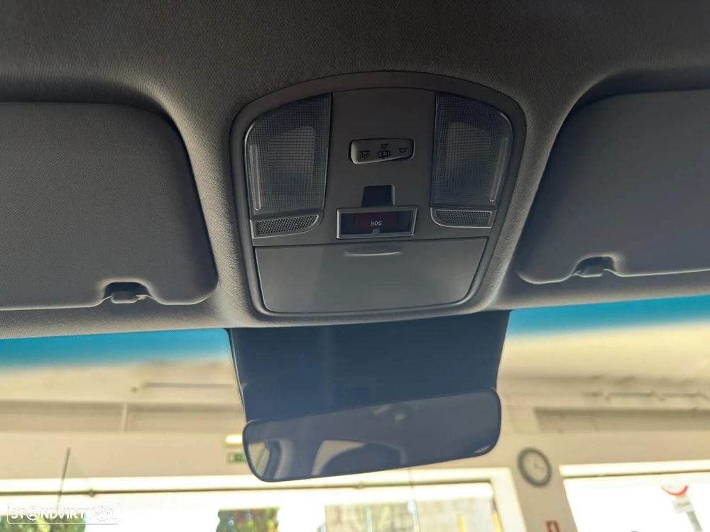 Hyundai Kauai 1.6 GDi HEV Premium (TT)+Pack Plus - 16