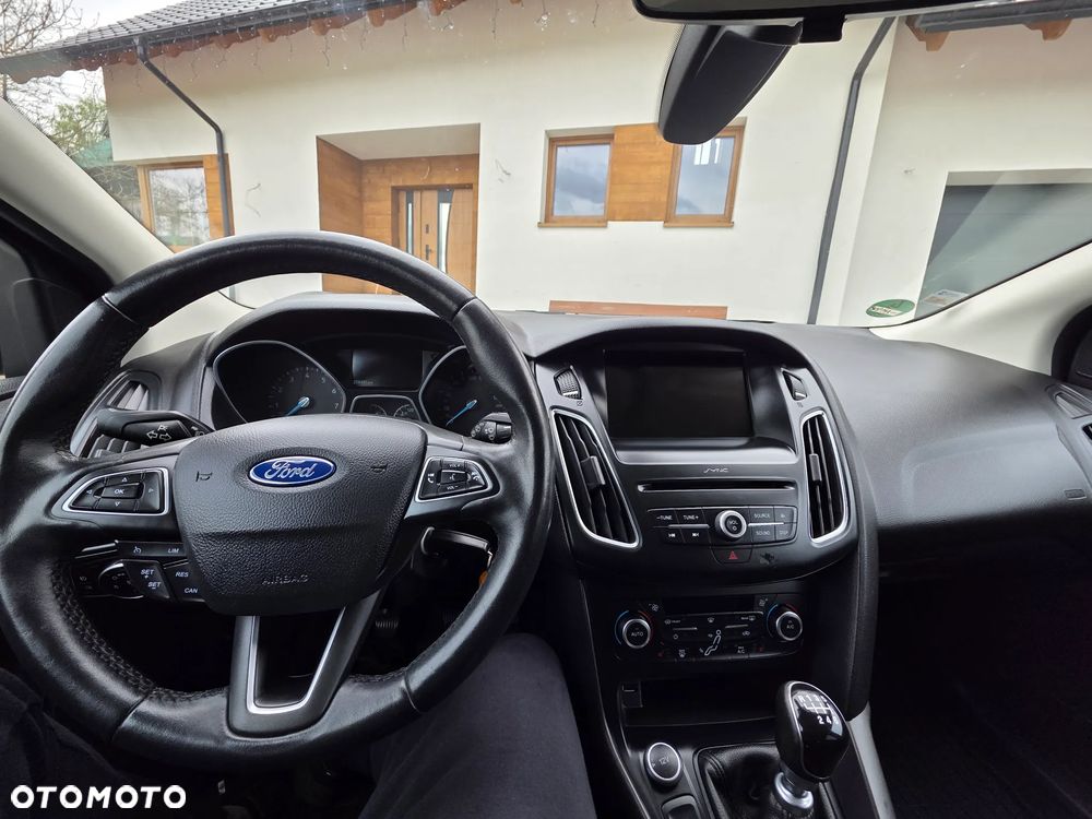 Ford Focus 1.0 EcoBoost Titanium - 20