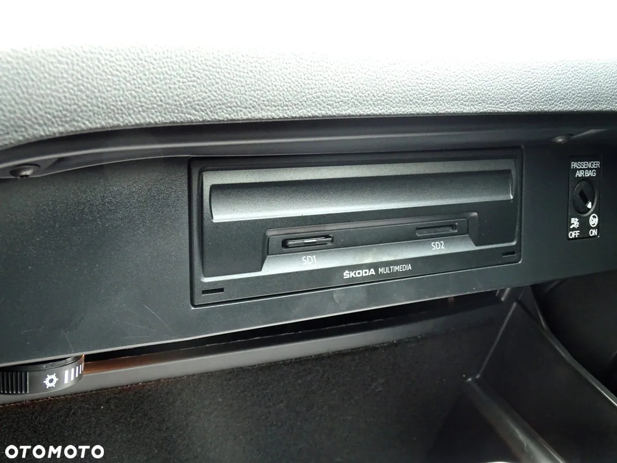 Skoda Octavia 2.0 TDI Ambition - 21