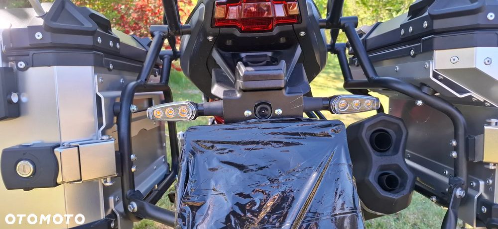 QJMOTOR SRT 600SX - 13