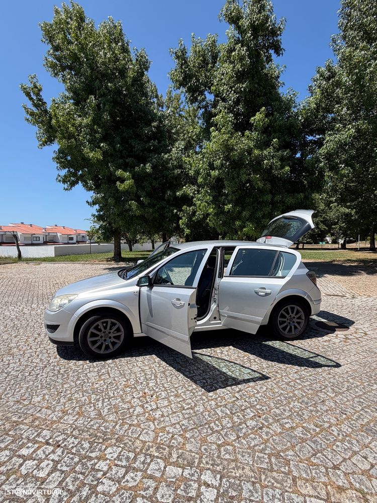 Opel Astra 1.3 CDTI Enjoy EcoFLEX - 11